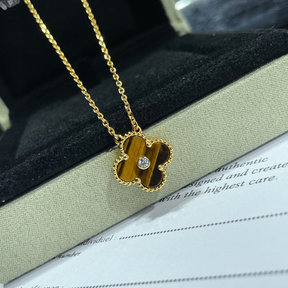 [⭐Novea]CLOVER 15MM DIAMOND AND YELLOW TIGER'S EYE AGATE necklace