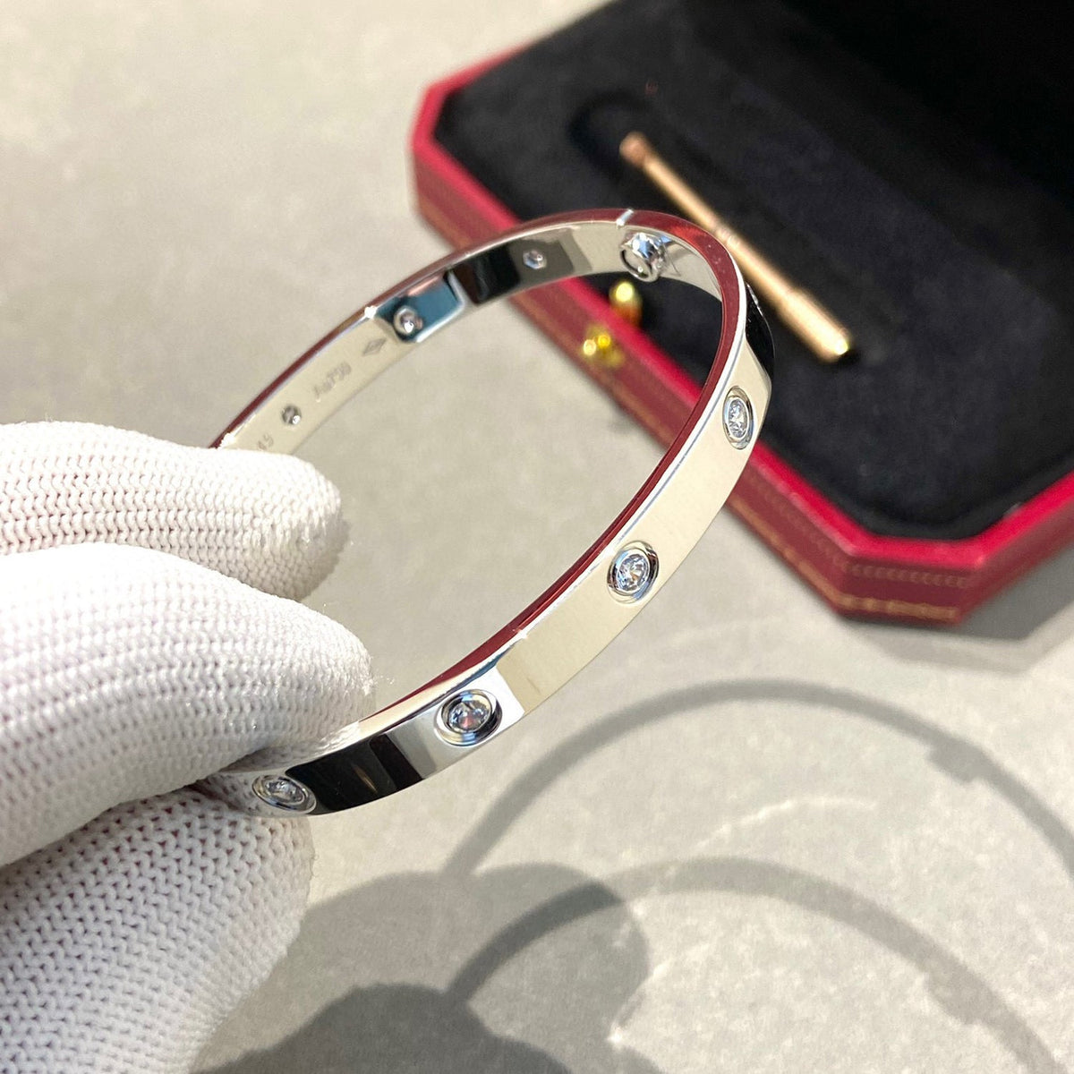 [⭐Novea]LOVE BRACELET 6.1MM 10 DIAMONDS