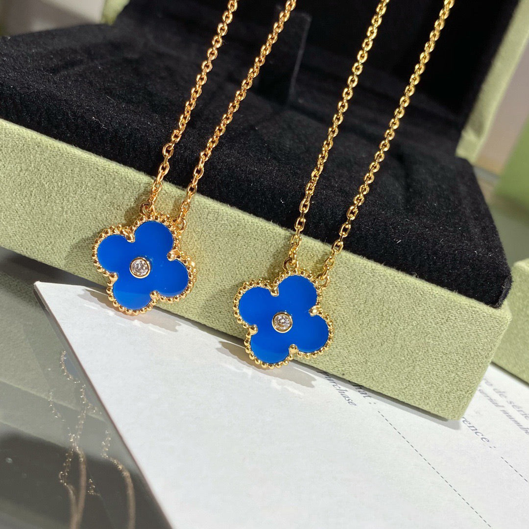 [⭐Novea]CLOVER 15MM DIAMOND AND BLUE AGATE NECKLACE