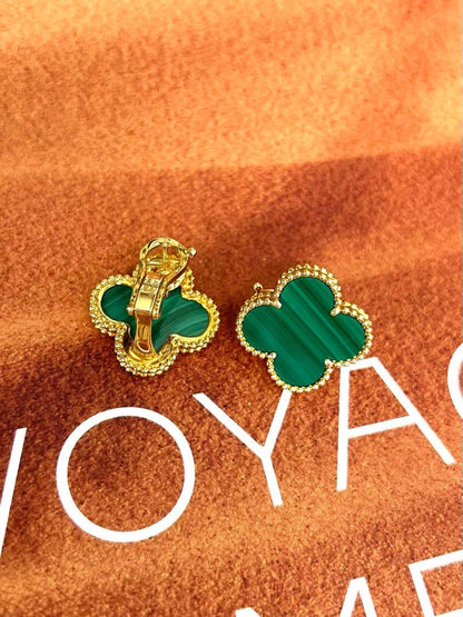[⭐Novea] CLOVER LARGE (20mm) 1 MOTIFS GREENER MOP STUD EARRINGS