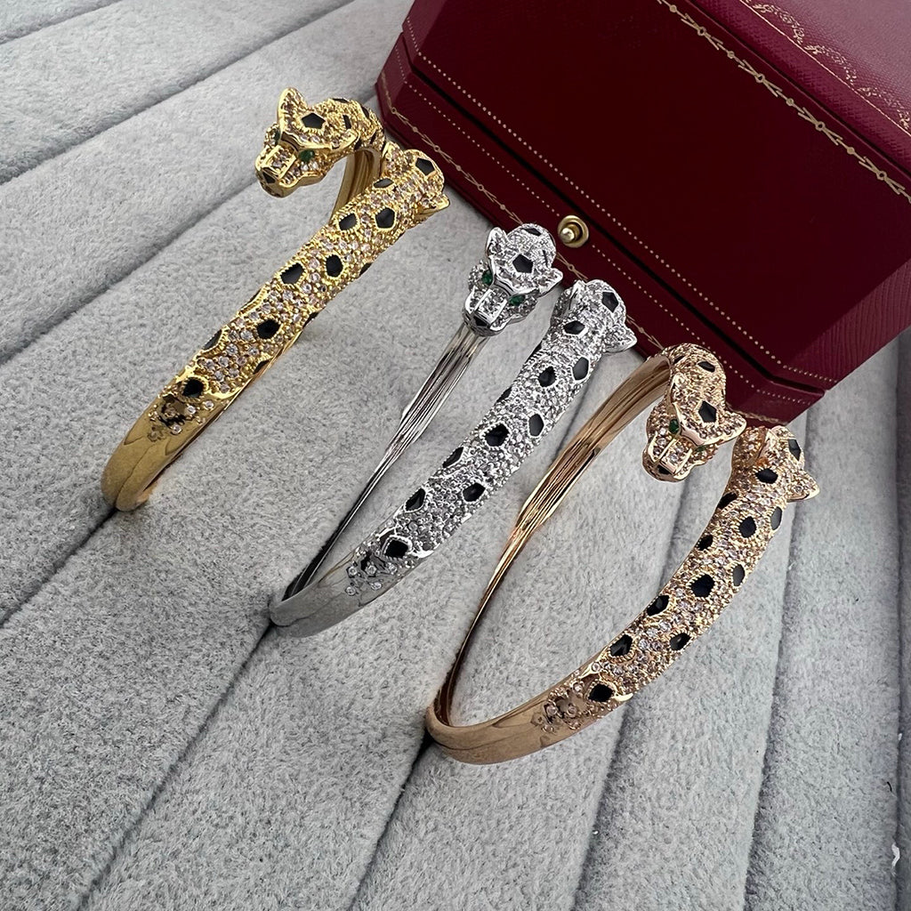 [⭐Novea]PANTHERE DOUBLE HEADED HALF DIAMOND OPEN BRACELET