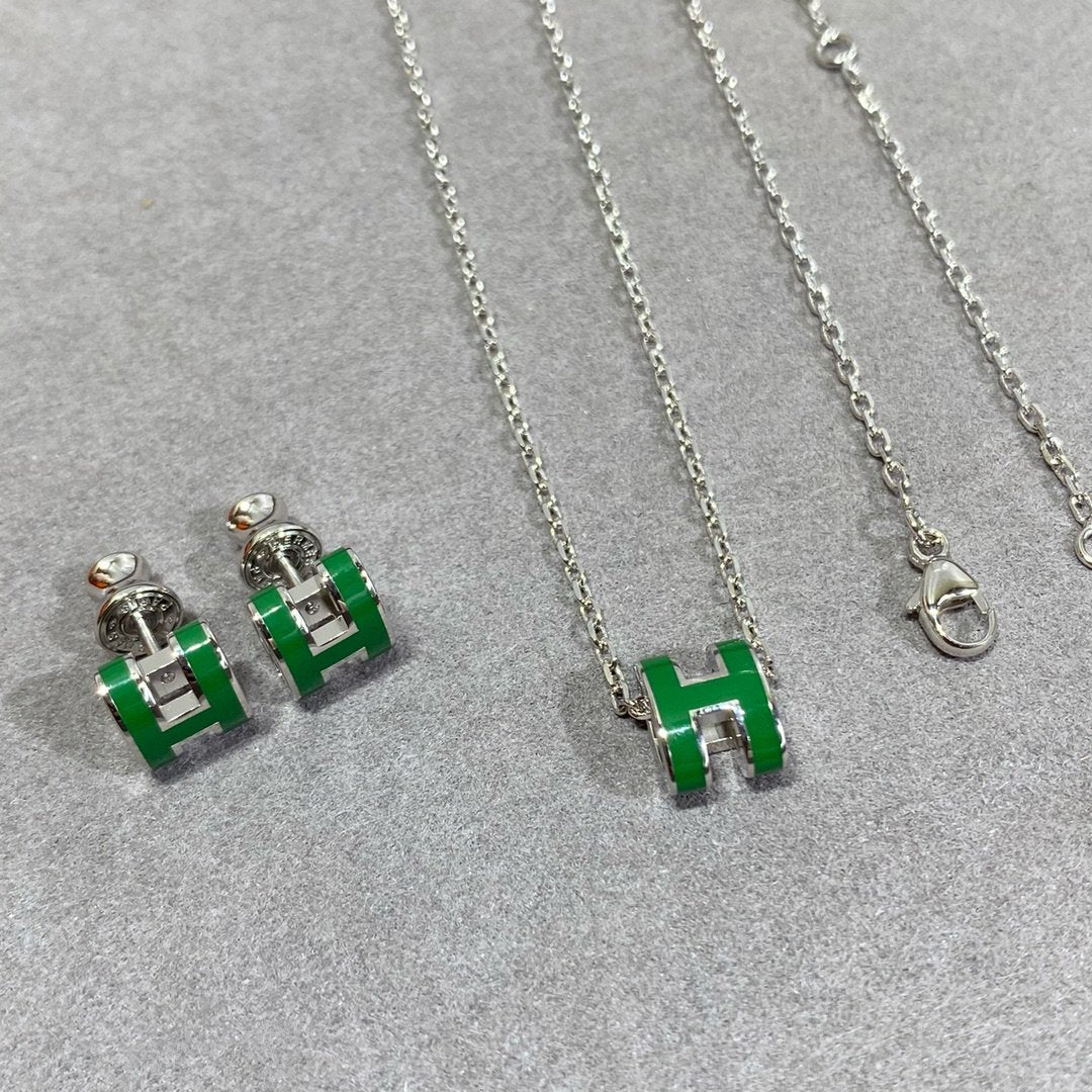[⭐Novea]POP H GREEN NECKLACE SILVER AND GOLD
