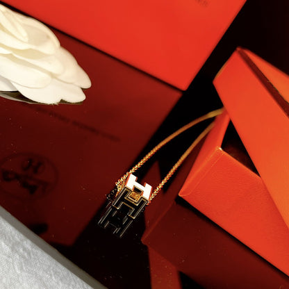 [⭐Novea]H WHITE SQUARE GOLD NECKLACE