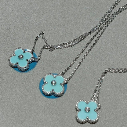 [⭐Novea]CLOVER 1 DIAMOND LIGHT BLUE SILVER NECKLACE