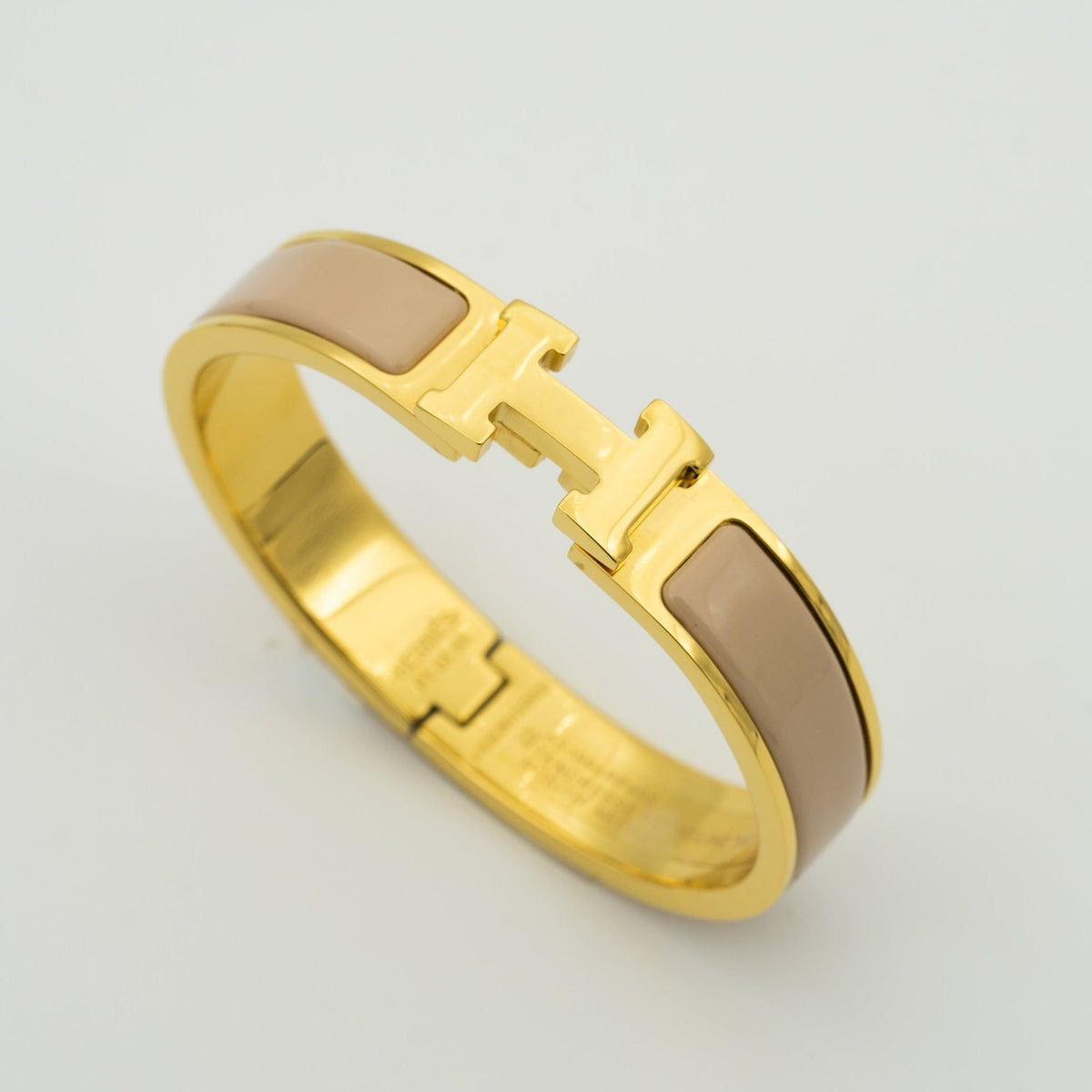 [⭐Novea]H GREY BRACELET