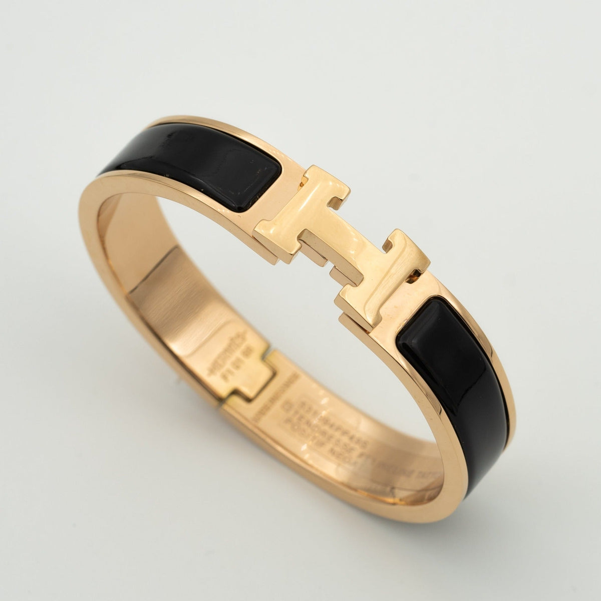 [⭐Novea]H BLACK BRACELET