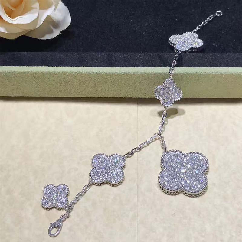 [⭐Novea]CLOVER 6 MOTIFS SILVER DIAMOND BRACELET