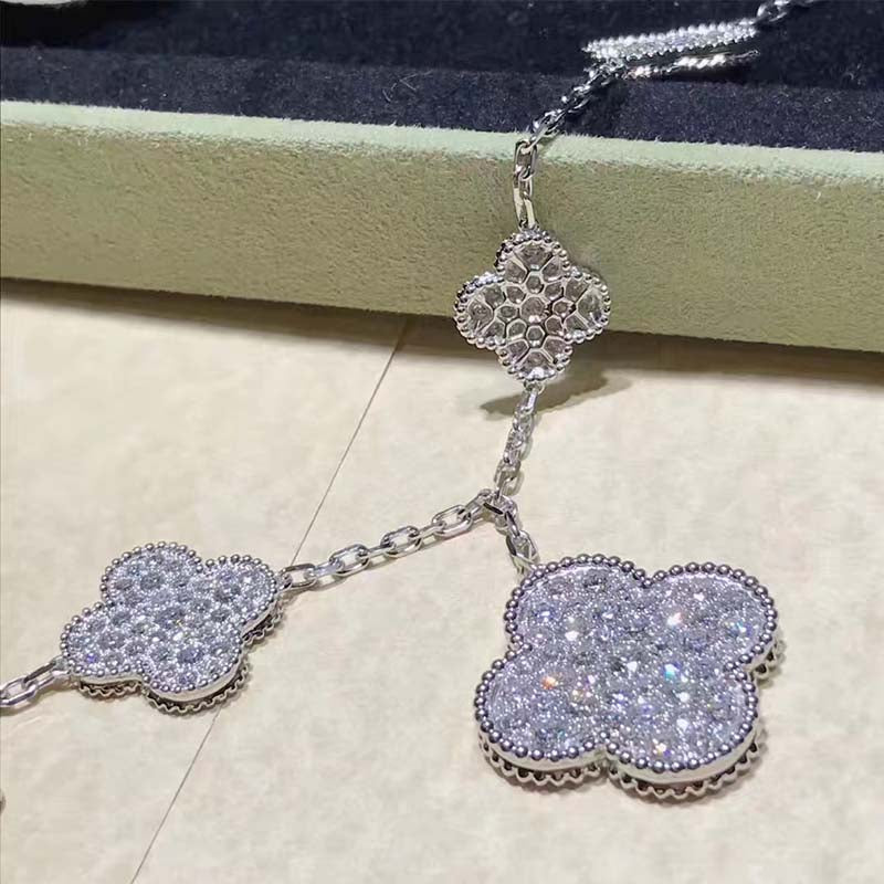 [⭐Novea]CLOVER 6 MOTIFS SILVER DIAMOND BRACELET