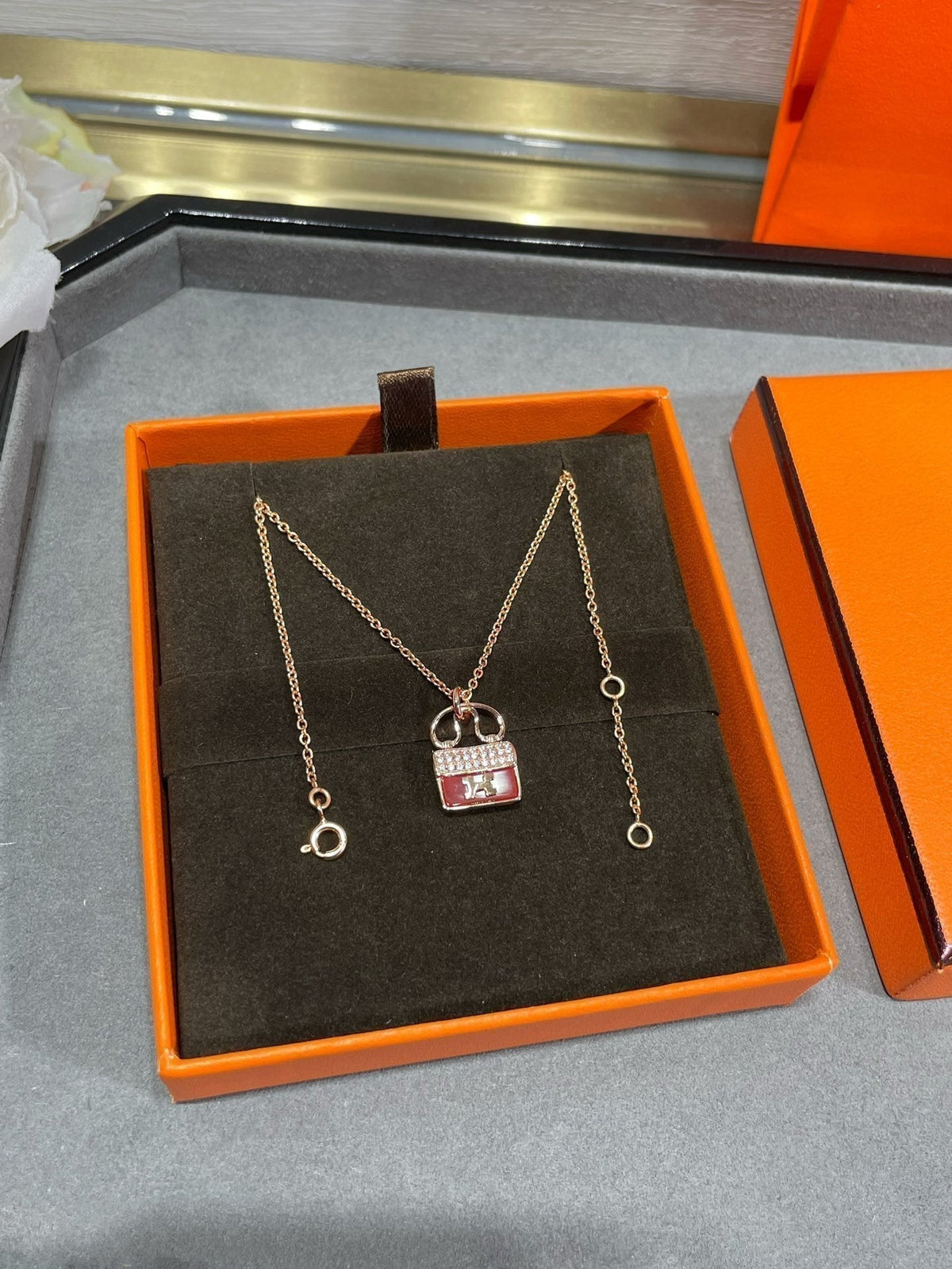 [⭐Novea]H CIRCE MOISSANITE PENDANT NECKLACE GOLD