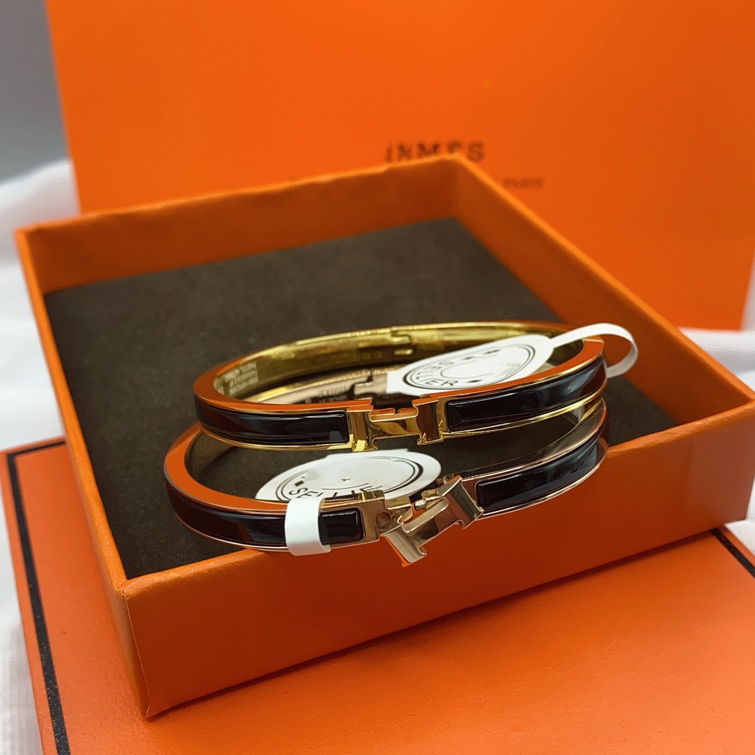 [⭐Novea]CLASSIC HM CLIC BLACK 8MM ENAMEL BRACELET