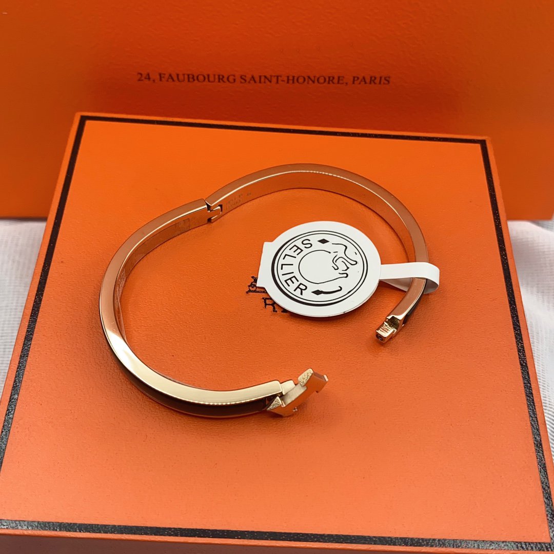 [⭐Novea]CLASSIC HM CLIC BLACK 8MM ENAMEL BRACELET