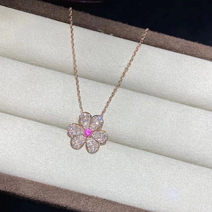 [⭐Novea]FRIVOLE ROSE GOLD FLOWER DIAMOND NECKLACE