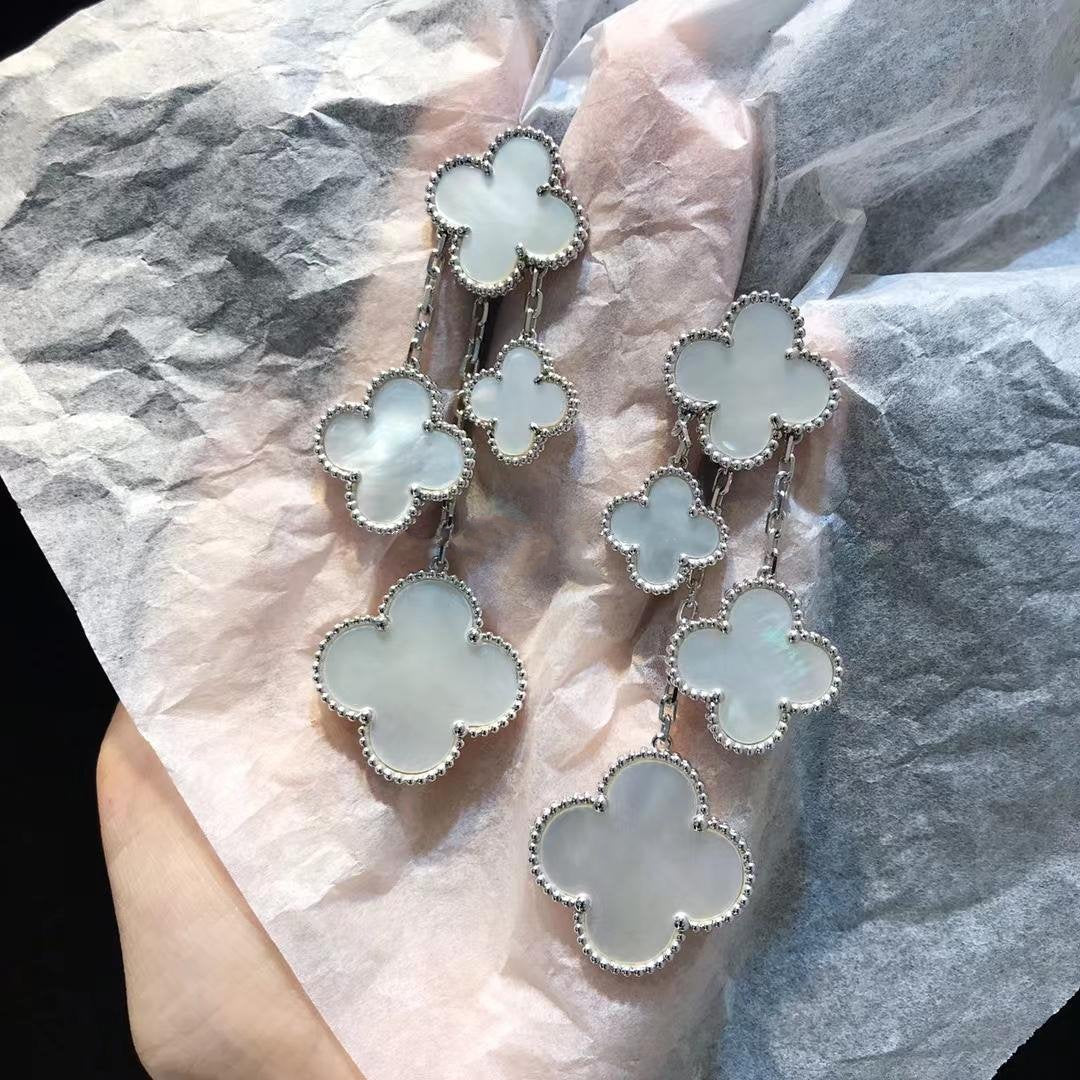 [⭐Novea]CLOVER EARRINGS WHITE MOP 4 MOTIFS SILVER
